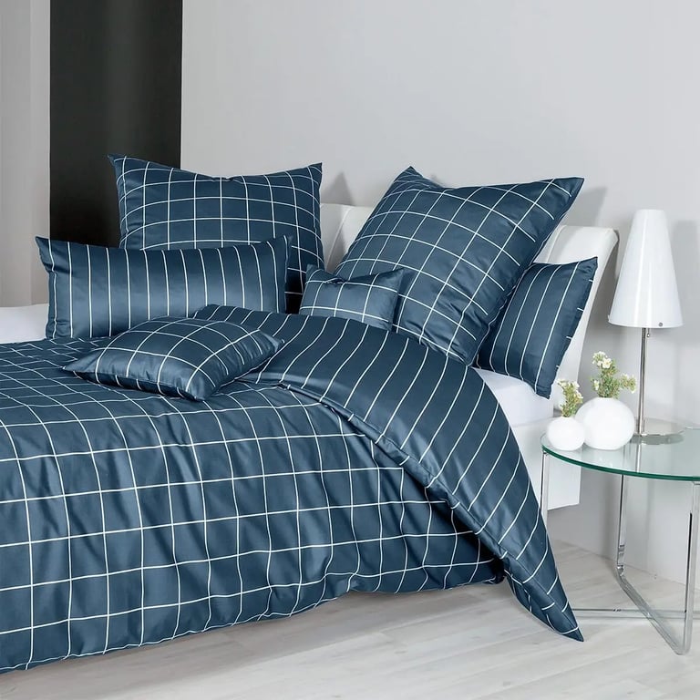 dunkelblaue Janine Bettwäsche Karomuster