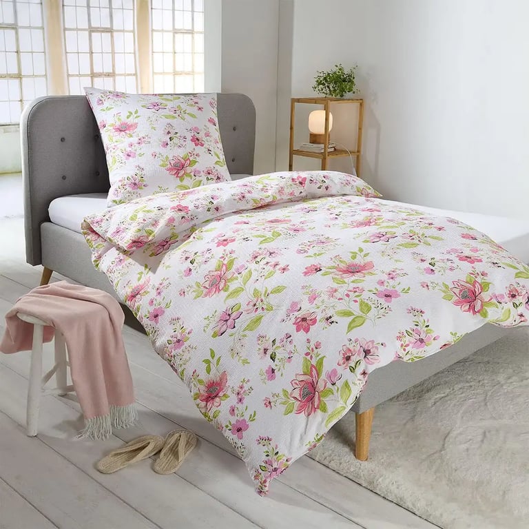 Traumschlaf Basic Seersucker Bettwäsche Fleur weiss