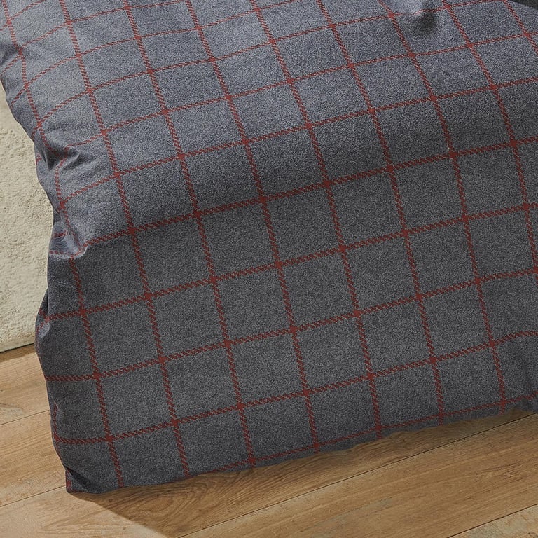 Traumschlaf Feinflanell Bettwäsche Oslo Loftrot