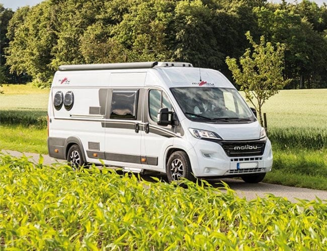 Malibu Van 640